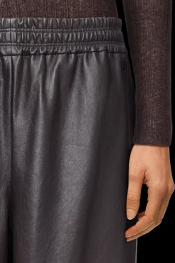 DAMES DRYKORN CEILING_L